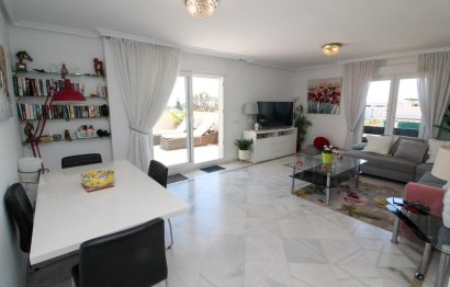 Resale - Apartment - Penthouse - Marbella - Nueva Andalucia