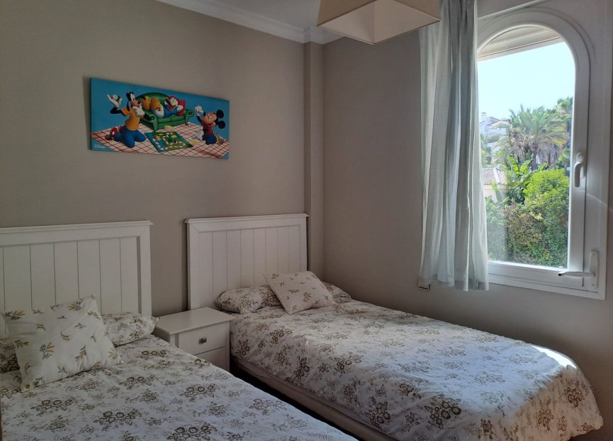 Reventa - Apartment - Middle Floor Apartment - Estepona - Estepona Centro