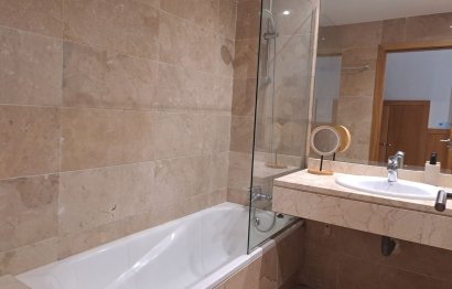 Reventa - Apartment - Middle Floor Apartment - Estepona - Estepona Centro