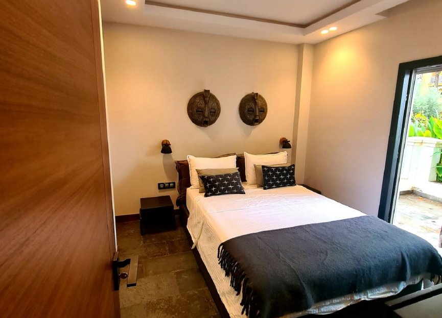 Reventa - Ground floor apartment - Marbella - Puerto Banús