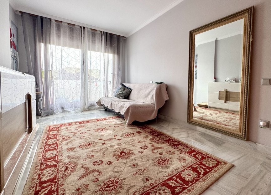 Resale - Apartment - Penthouse - Benahavís - Benahavís Centro