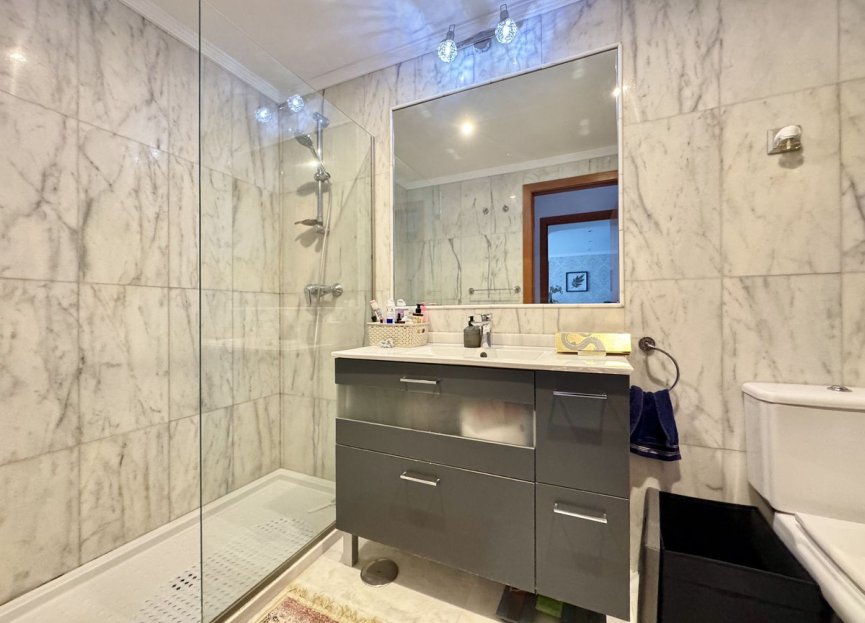 Resale - Apartment - Penthouse - Benahavís - Benahavís Centro