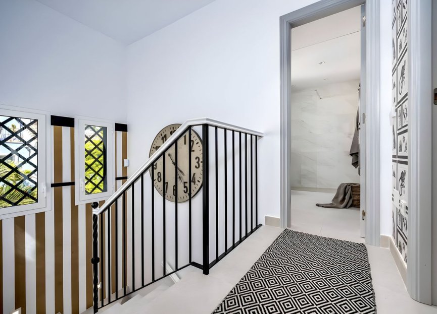 Resale - House - Townhouse - Marbella - Nueva Andalucia