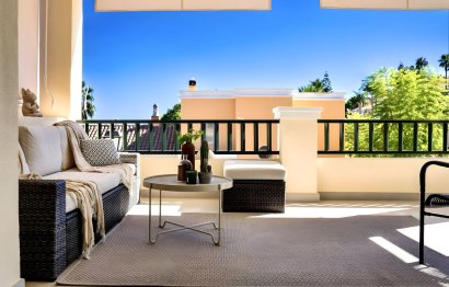 Resale - House - Townhouse - Marbella - Nueva Andalucia