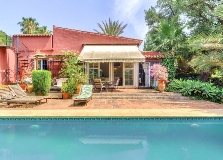 Resale - House - Detached Villa - Marbella - El Rosario