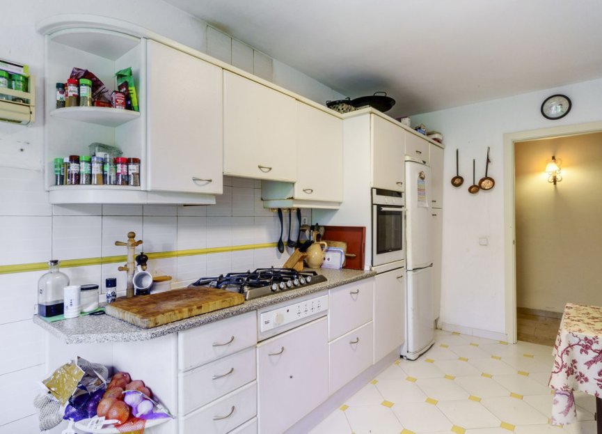 Resale - House - Detached Villa - Marbella - El Rosario