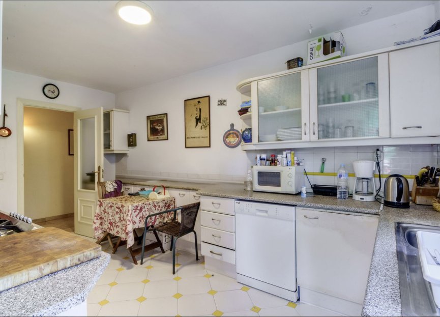 Resale - House - Detached Villa - Marbella - El Rosario