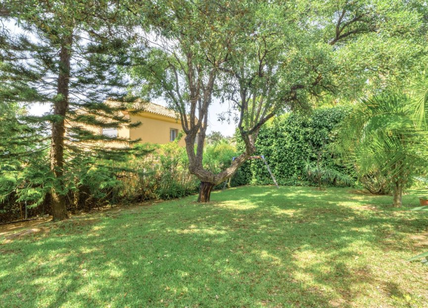 Resale - House - Detached Villa - Marbella - El Rosario