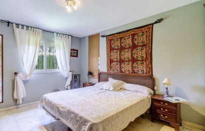 Resale - House - Detached Villa - Marbella - El Rosario