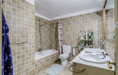 Resale - House - Detached Villa - Marbella - El Rosario