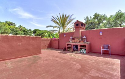 Resale - House - Detached Villa - Marbella - El Rosario