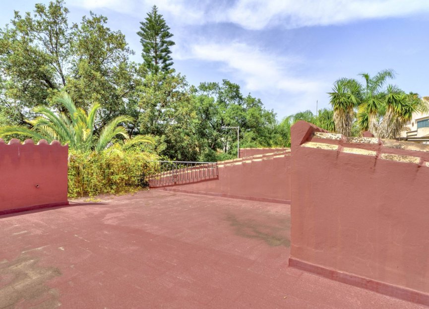 Resale - House - Detached Villa - Marbella - El Rosario