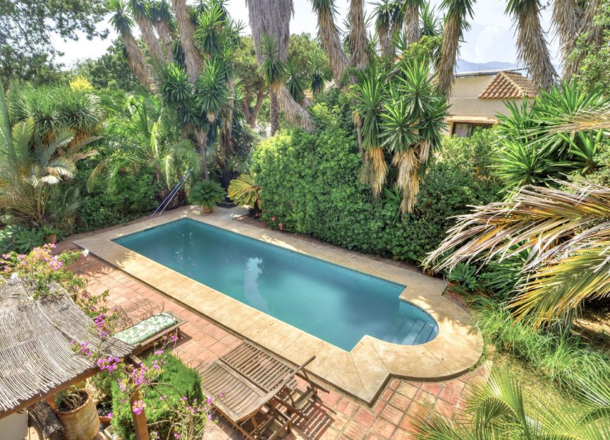 Resale - House - Detached Villa - Marbella - El Rosario