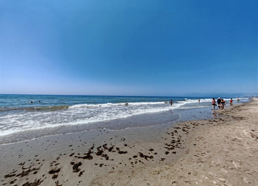 Resale - Apartment - Middle Floor Apartment - Marbella - Elviria