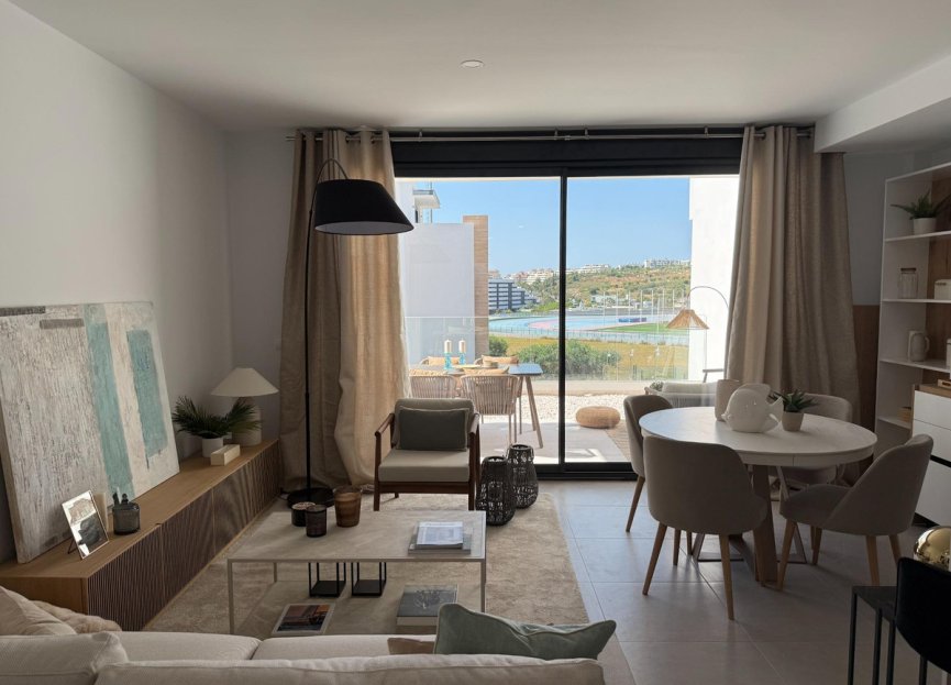 Resale - Apartment - Penthouse - Estepona - Estepona Centro