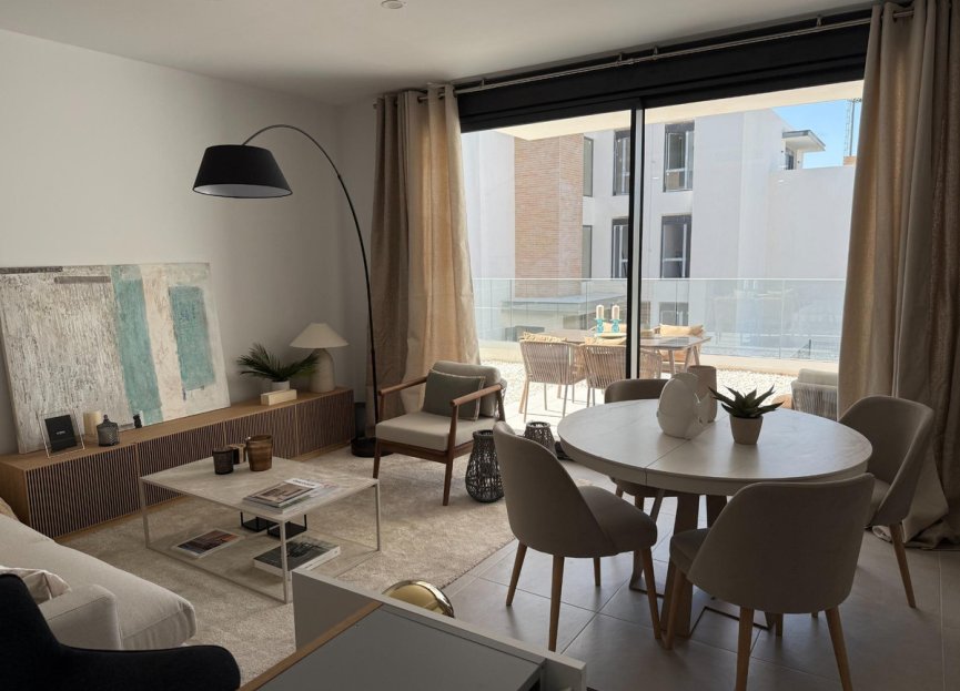 Resale - Apartment - Penthouse - Estepona - Estepona Centro