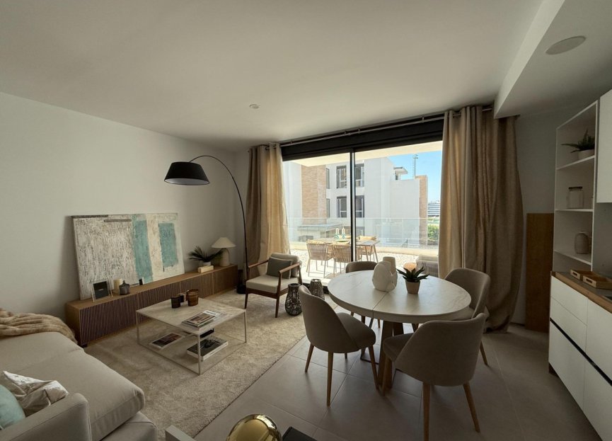 Resale - Apartment - Penthouse - Estepona - Estepona Centro