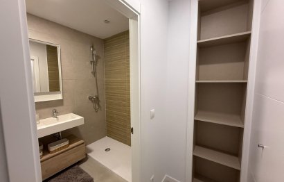 Resale - Apartment - Penthouse - Estepona - Estepona Centro