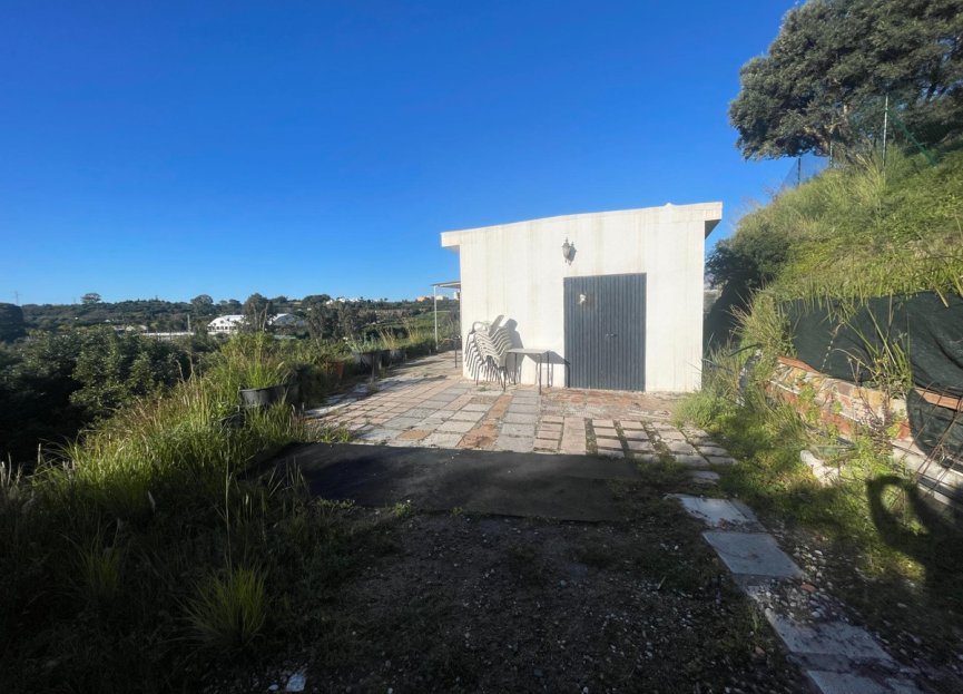 Resale - House - Finca - Cortijo - Estepona - Estepona Centro