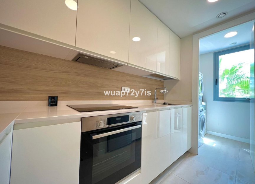 Reventa - Apartment - Middle Floor Apartment - Estepona - Estepona Centro