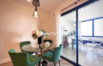 Resale - Apartment - Middle Floor Apartment - Estepona - Estepona Centro