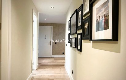 Resale - Apartment - Middle Floor Apartment - Estepona - Estepona Centro