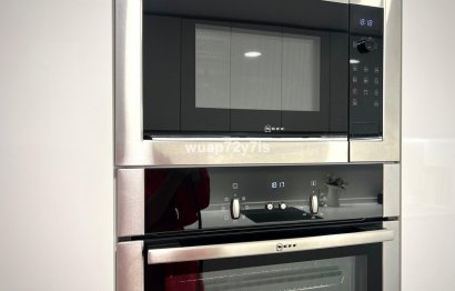 Resale - Apartment - Middle Floor Apartment - Estepona - Estepona Centro