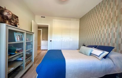 Resale - Apartment - Middle Floor Apartment - Estepona - Estepona Centro