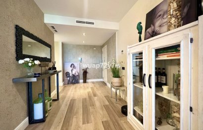 Resale - Apartment - Middle Floor Apartment - Estepona - Estepona Centro