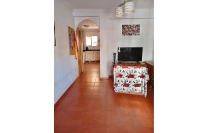 Resale - Apartment - Middle Floor Apartment - Fuengirola - Los Boliches