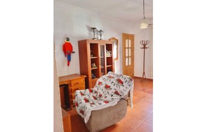 Resale - Apartment - Middle Floor Apartment - Fuengirola - Los Boliches