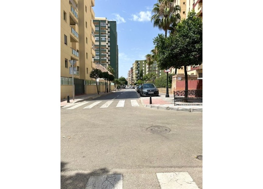 Resale - Apartment - Middle Floor Apartment - Fuengirola - Los Boliches