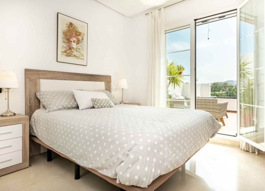 Resale - Apartment - Top Floor Apartment - Benahavís - Los Arqueros