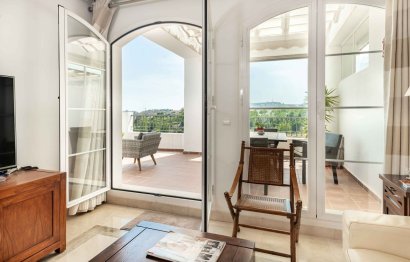 Resale - Apartment - Top Floor Apartment - Benahavís - Los Arqueros