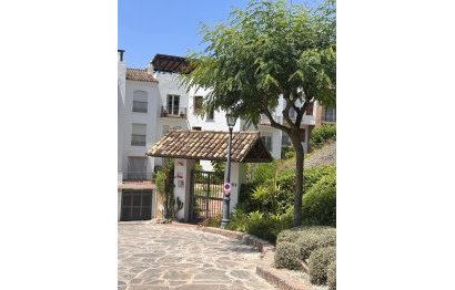 Resale - Apartment - Top Floor Apartment - Benahavís - Los Arqueros