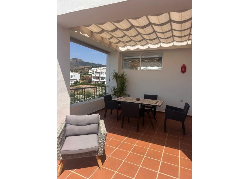 Resale - Apartment - Top Floor Apartment - Benahavís - Los Arqueros