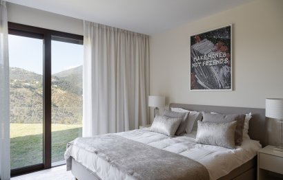 Resale - Apartment - Middle Floor Apartment - Benahavís - Benahavís Centro