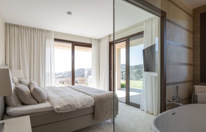 Resale - Apartment - Middle Floor Apartment - Benahavís - Benahavís Centro