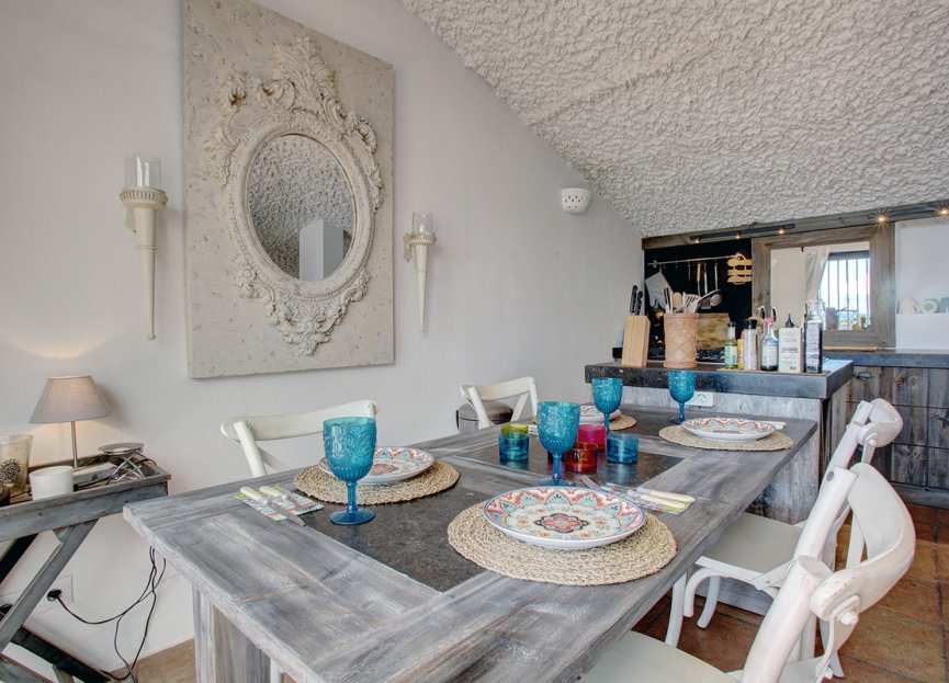 Resale - House - Townhouse - Estepona - Estepona Centro