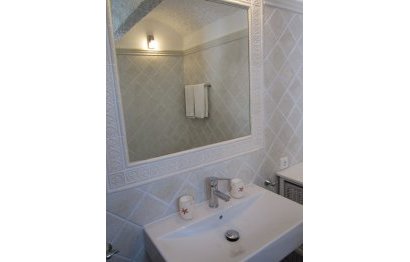 Resale - House - Townhouse - Estepona - Estepona Centro