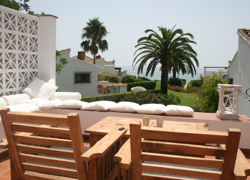 Resale - House - Townhouse - Estepona - Estepona Centro