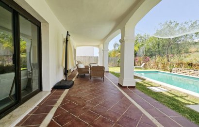 Resale - House - Detached Villa - Estepona - Estepona Centro