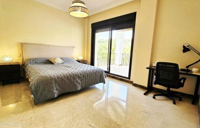 Resale - House - Detached Villa - Estepona - Estepona Centro