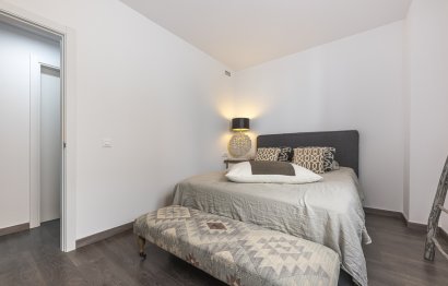 Resale - Apartment - Middle Floor Apartment - Estepona - Estepona Centro