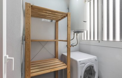 Resale - Apartment - Middle Floor Apartment - Estepona - Estepona Centro