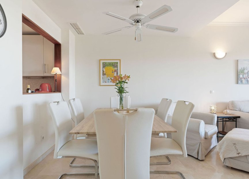 Resale - Apartment - Ground Floor Apartment - Marbella - Nueva Andalucia