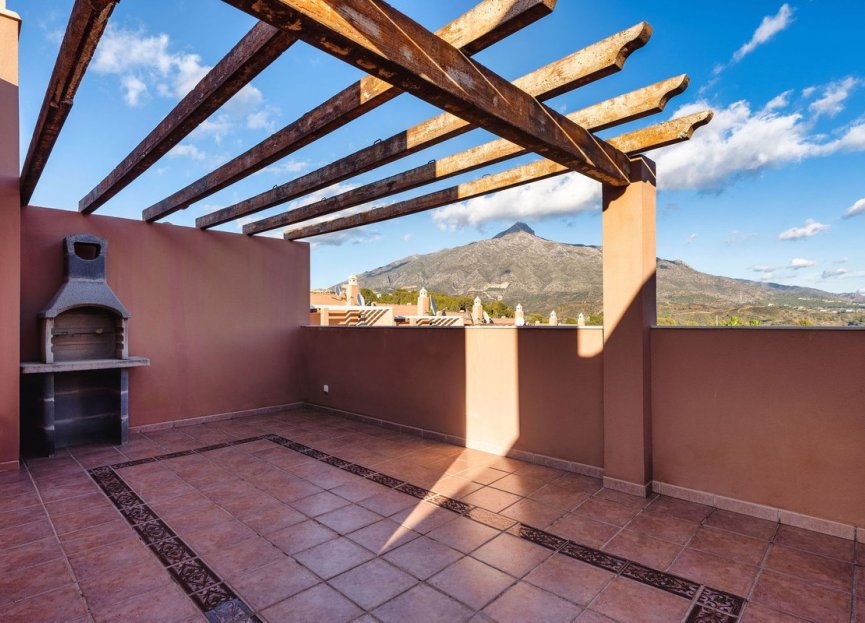 Resale - House - Townhouse - Marbella - Nueva Andalucia