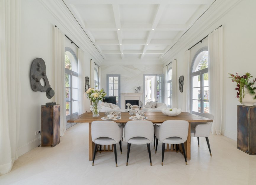 Resale - House - Detached Villa - Marbella - Nueva Andalucia