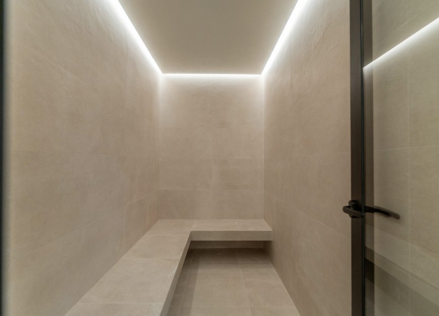 Resale - House - Detached Villa - Marbella - Nueva Andalucia