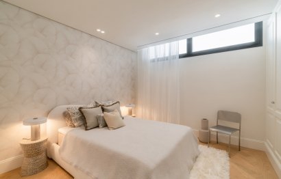 Resale - House - Detached Villa - Marbella - Nueva Andalucia